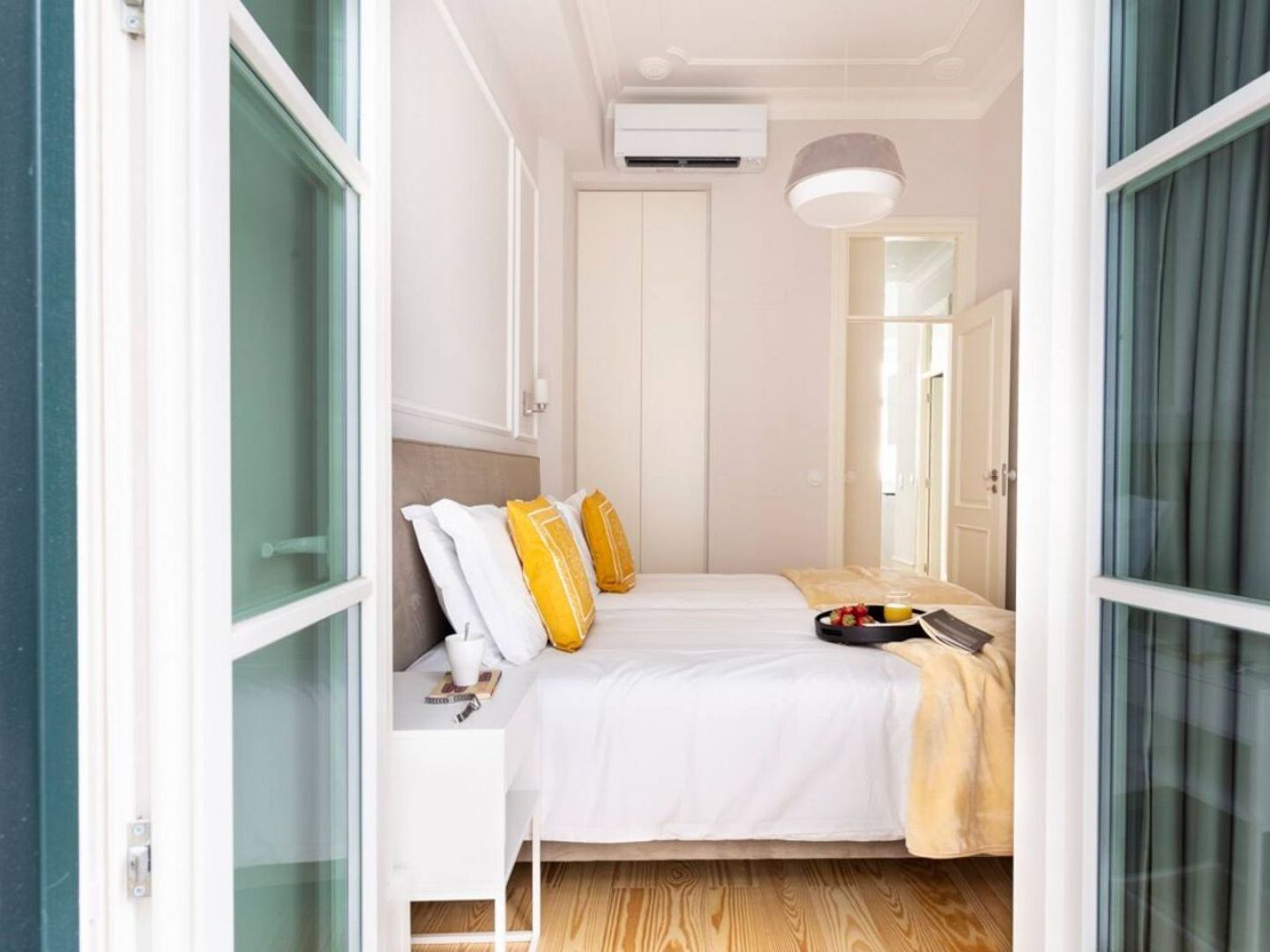 Joivy Wonderful 2Br Flat In The City Centre Lisbon Exterior photo